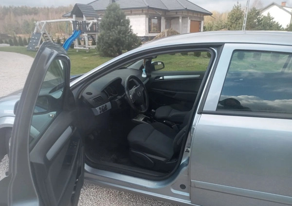 Opel Astra cena 11900 przebieg: 250000, rok produkcji 2005 z Szklarska Poręba małe 79